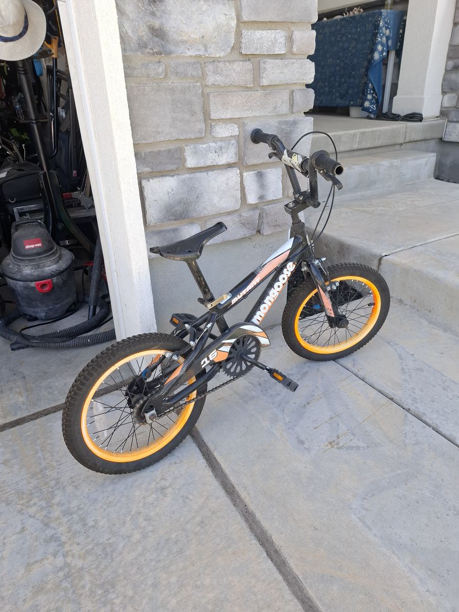Kids bike
