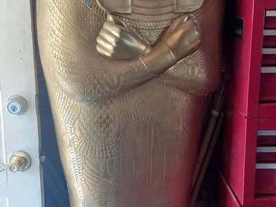 Larg Egyptian Sarcophagus LAST CHANCE about to sale