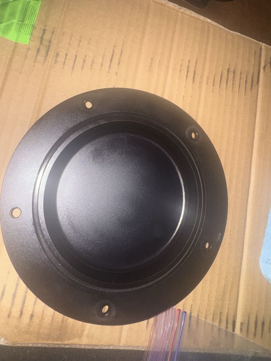 Main image 10