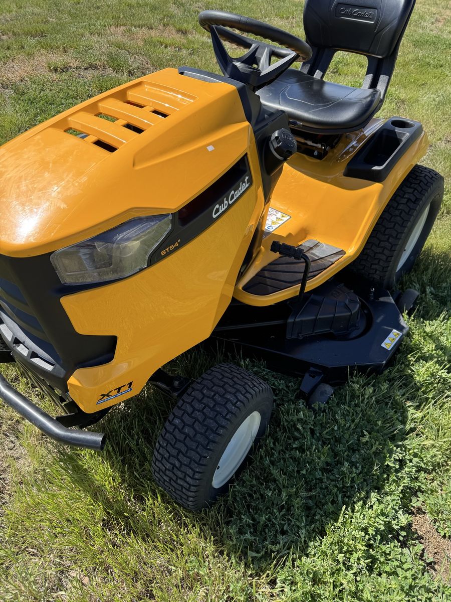 Cub Cadet Ring Lawnmower 
