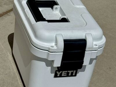 YETI LOAD AND GO SUBMERSIBLE PICNIC BASKET