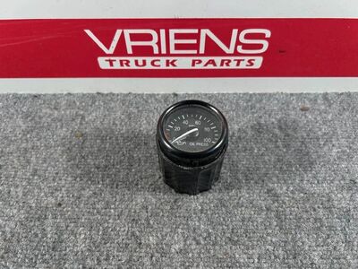 Peterbilt Engine Oil Pressure Gauge Kit, Part # Q43-6066-104B