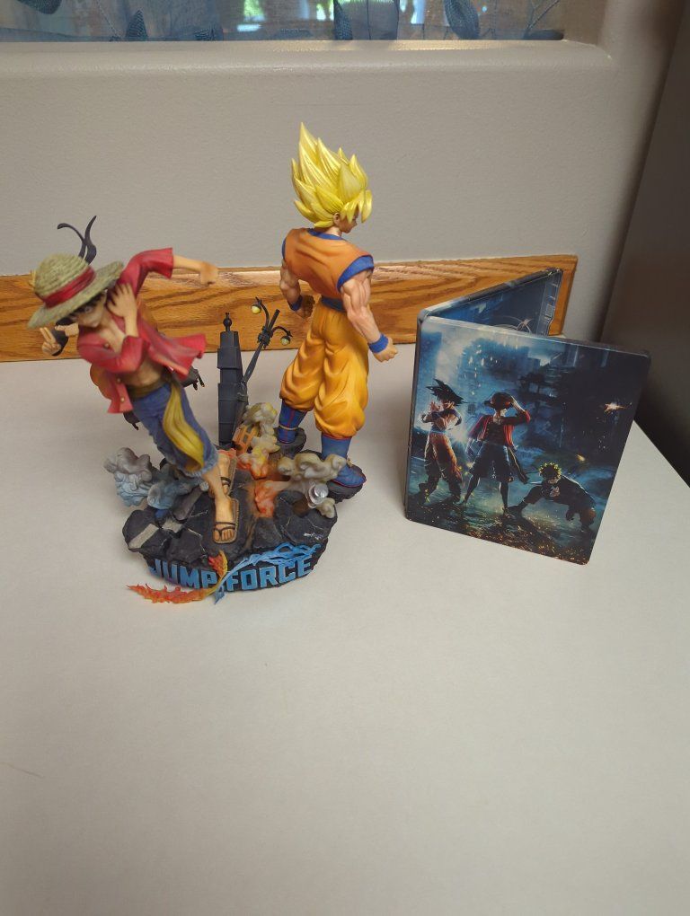 Jump Force collectible statue and steel case (no game), and photo prints