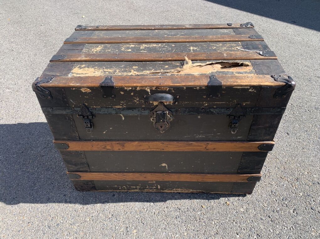 Antique Old Steamer Trunk