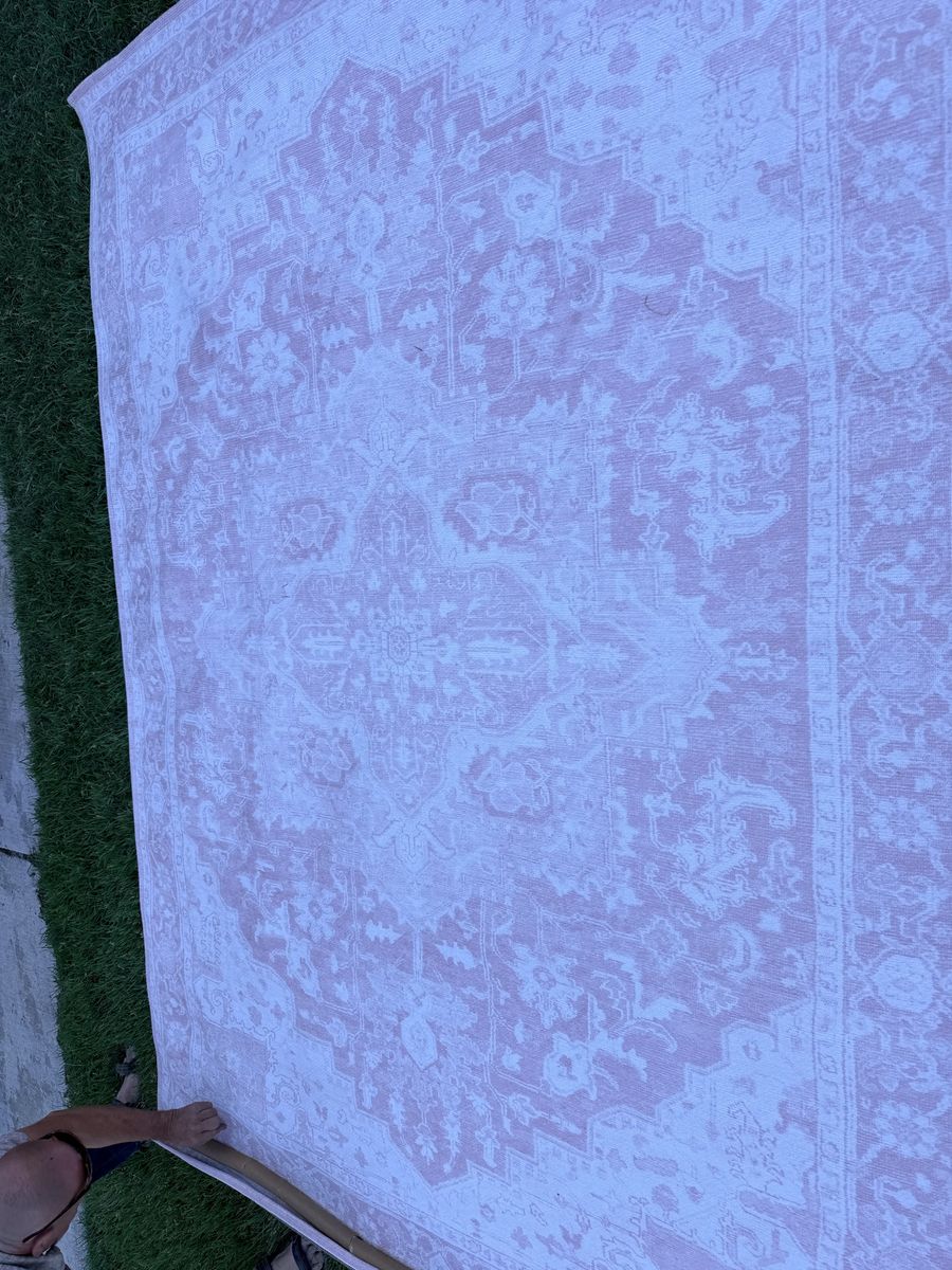 Main image 3