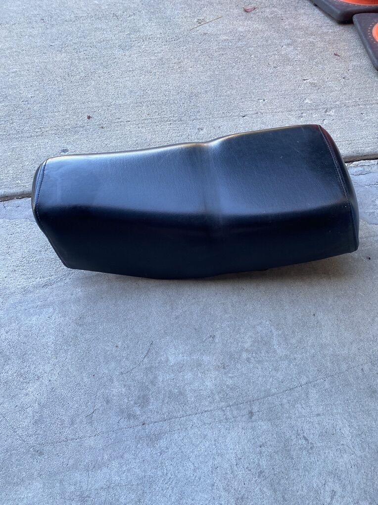 1981 Honda XL 250 Seat