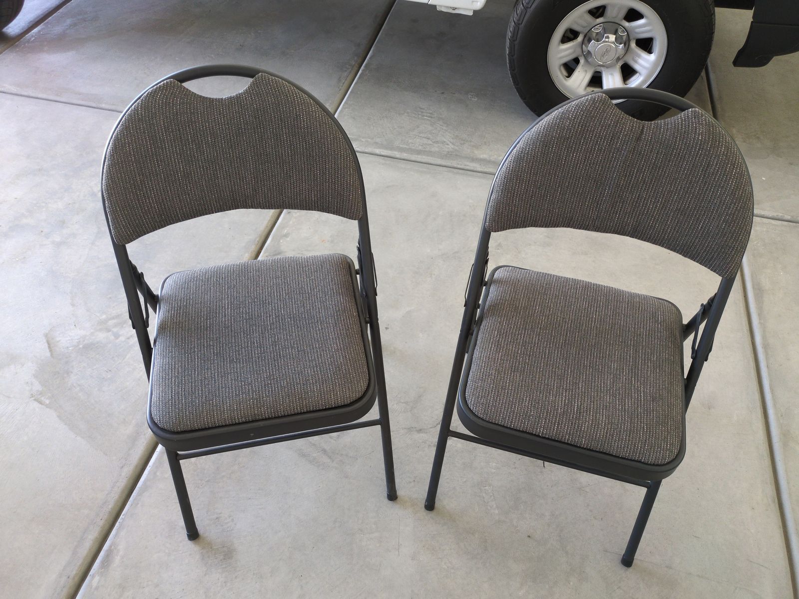 Folding chairs, like New