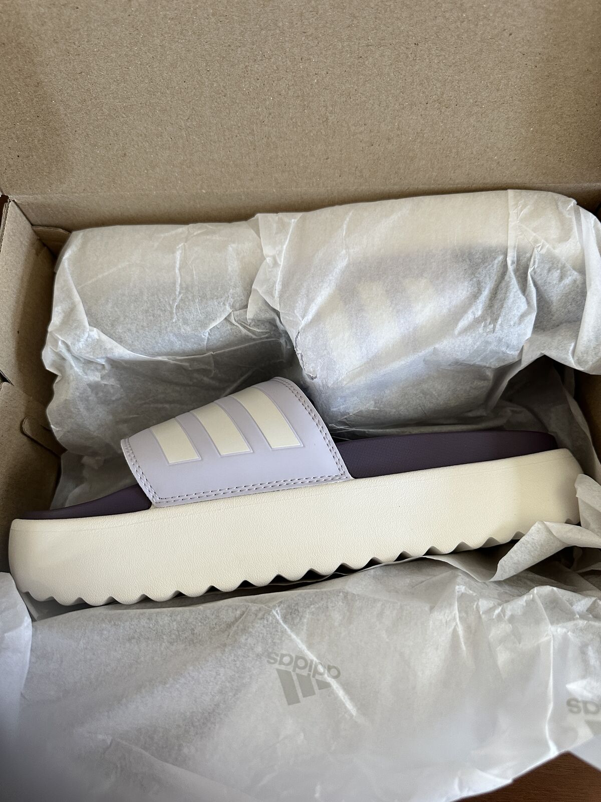 BNIB Adidas Adilette Platform Slide Sandals Women's Size 11, IF3421