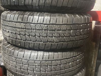 FULL SET MICHELIN P265-70-18 9/32 TREAD LEFT