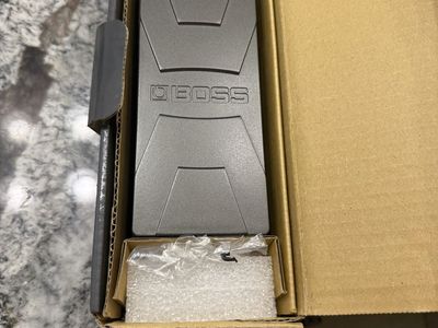 PW-3 WAH Guitar Pedal