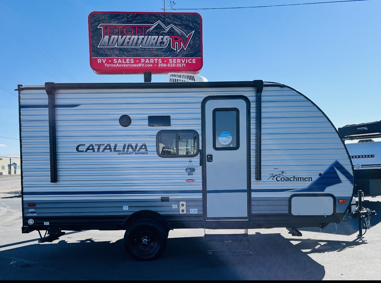 2023 Forest River Coachmen Catalina