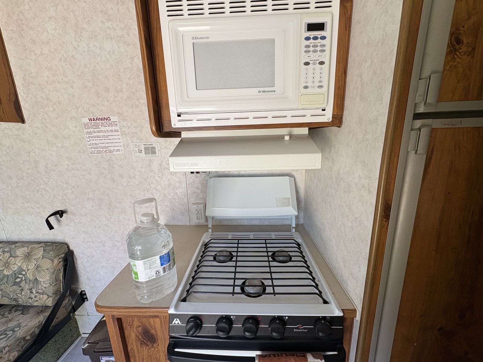 Main image 10