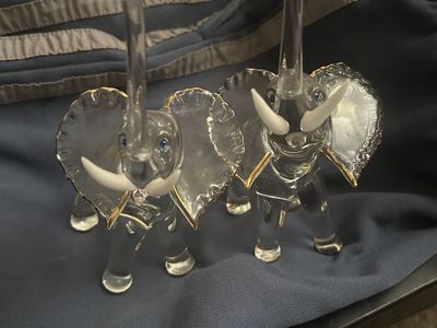 Glass elephants