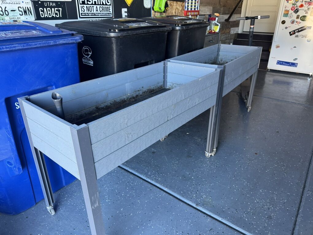 Self- Watering Elevated Planter / Garden Boxes