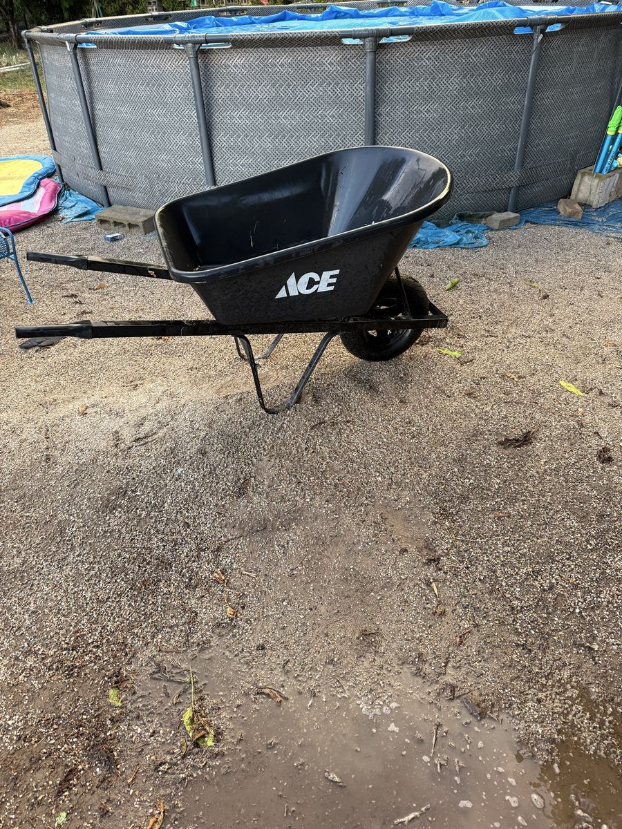 Ace Hardware Black Poly Wheelbarrow