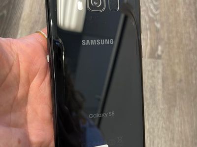 Samsung Galaxy S8 - 64GB - Unlocked