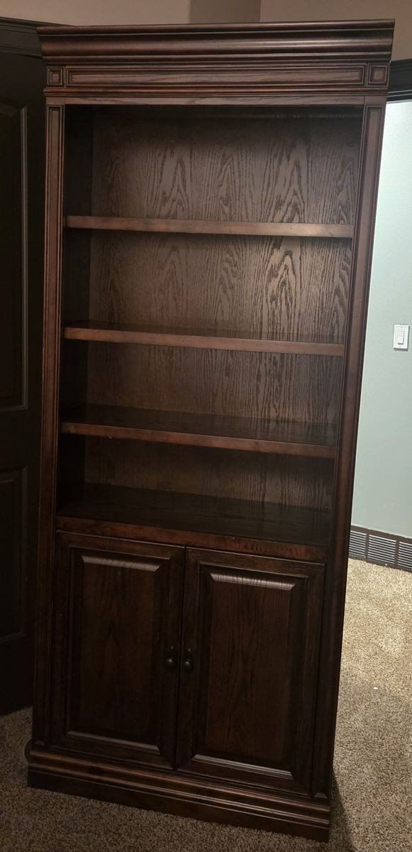 Beautiful solid wood bookcase