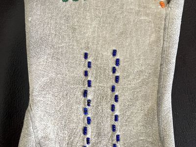 Native American Leather Indian Gloves with Beading