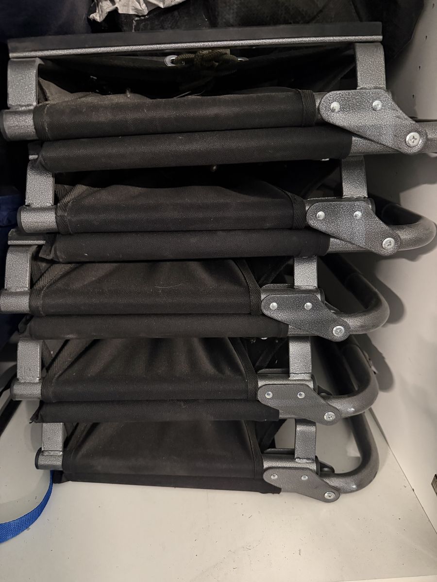 5 black Stadium seats 