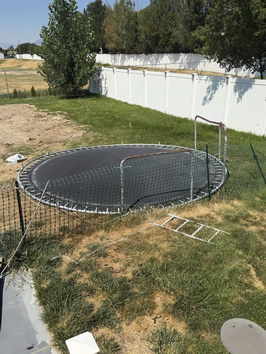 Large Round Outdoor Trampoline