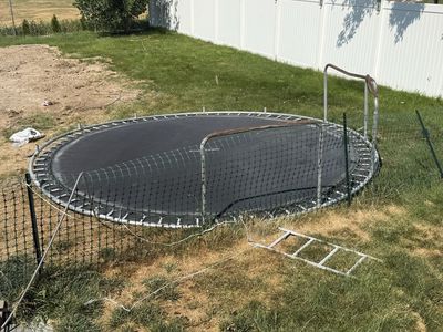 Large Round Outdoor Trampoline