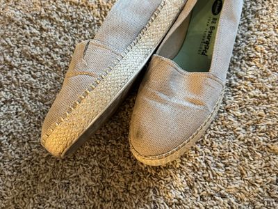 Naturalizer Slip Ins 9.5