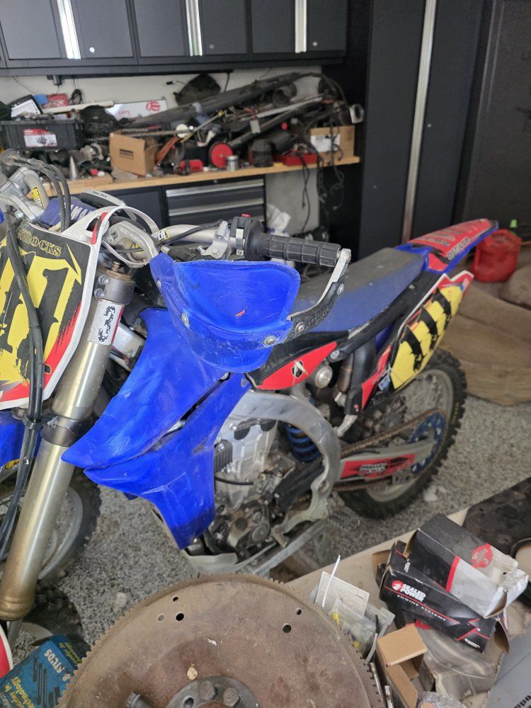 Yamaha YZ450F Off-Road Dirt Bike