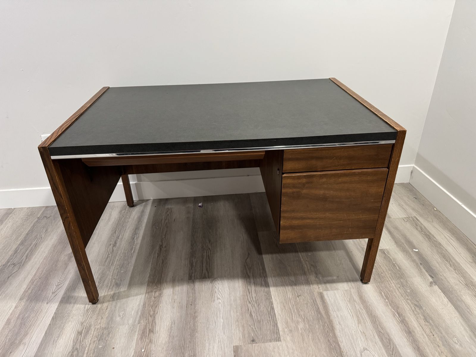 Nice Heavy Desk