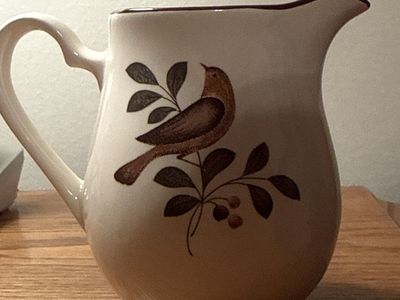 Keltcraft by Noritake "New Hope" 9134 Bird & Berries Creamer/Pitcher, Made in Ireland