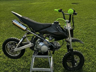 2004 SDG 125cc mini bike