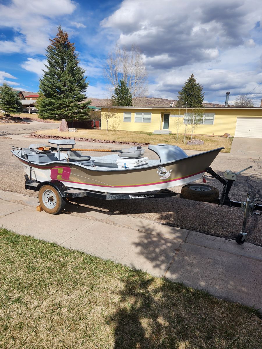 2024 Hyde XL Low Pro drift boat