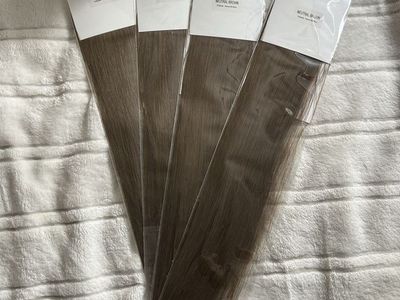 22" Human Remy Hair Tape-In Extensions - Neutral Brown (40 Tapes)