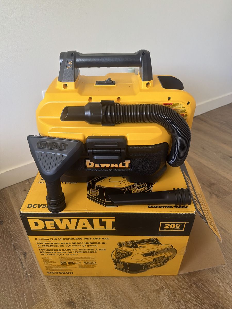 Dewalt DCV580H 20V Max 2 Gallon Cordless Wet-Dry Vacuum with Box