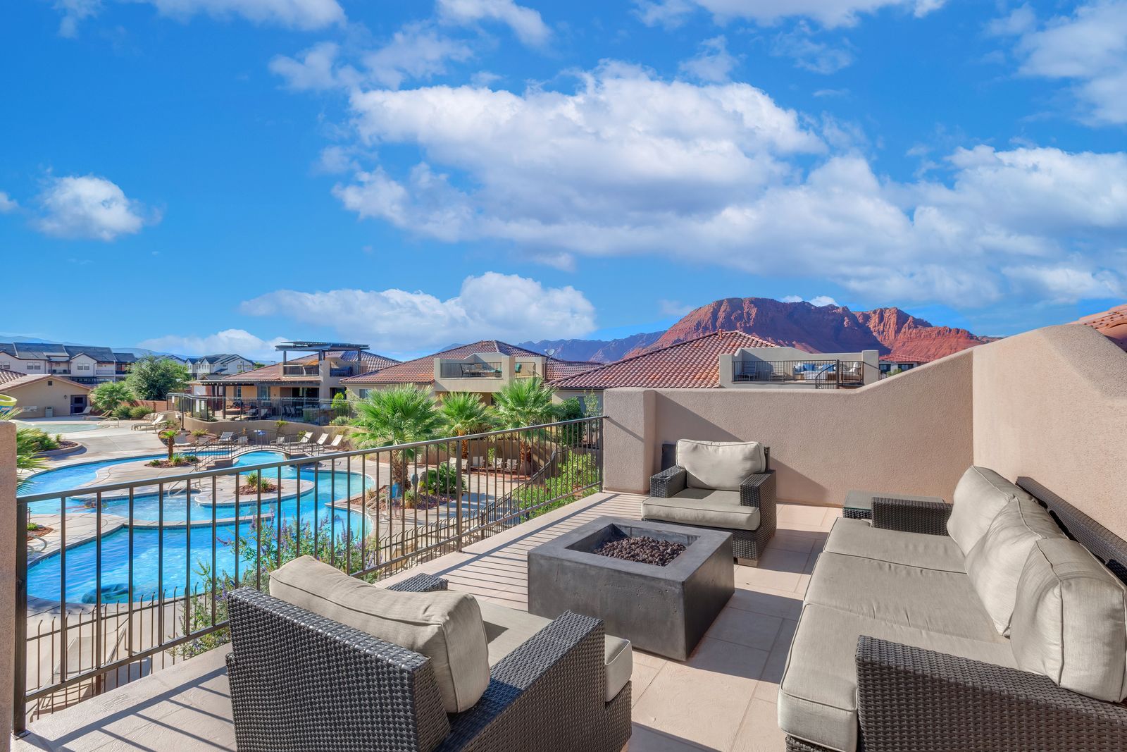 Paradise Village 112