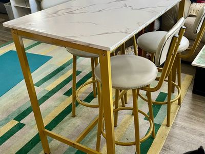 Modern Apartment/Dorm Dining Set