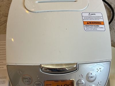 Toshiba rice cooker - TRCS01