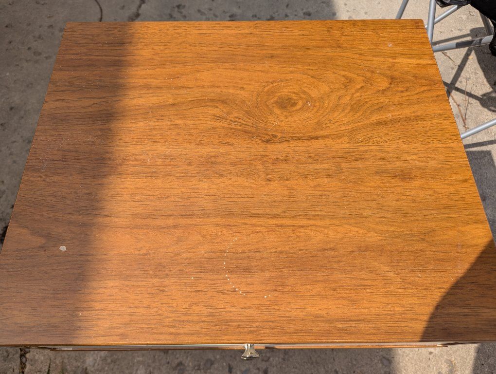 Main image 3