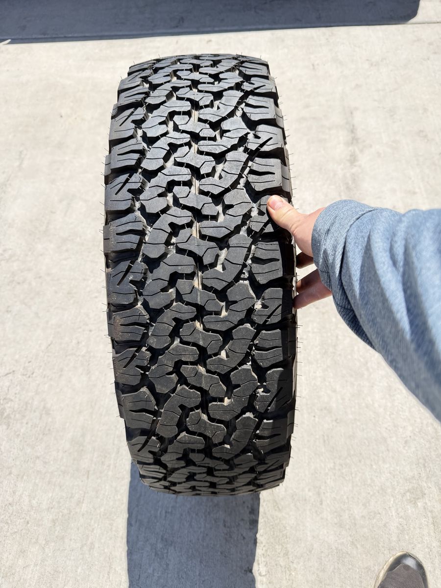 265/70R18 Bfgoodrich Ko2 Load E New