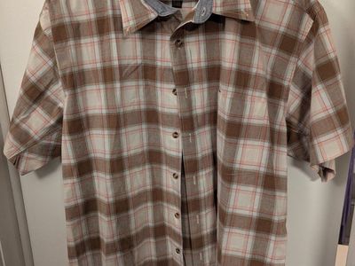 Noble Outfitters Button Down Short Sleeve Shirt