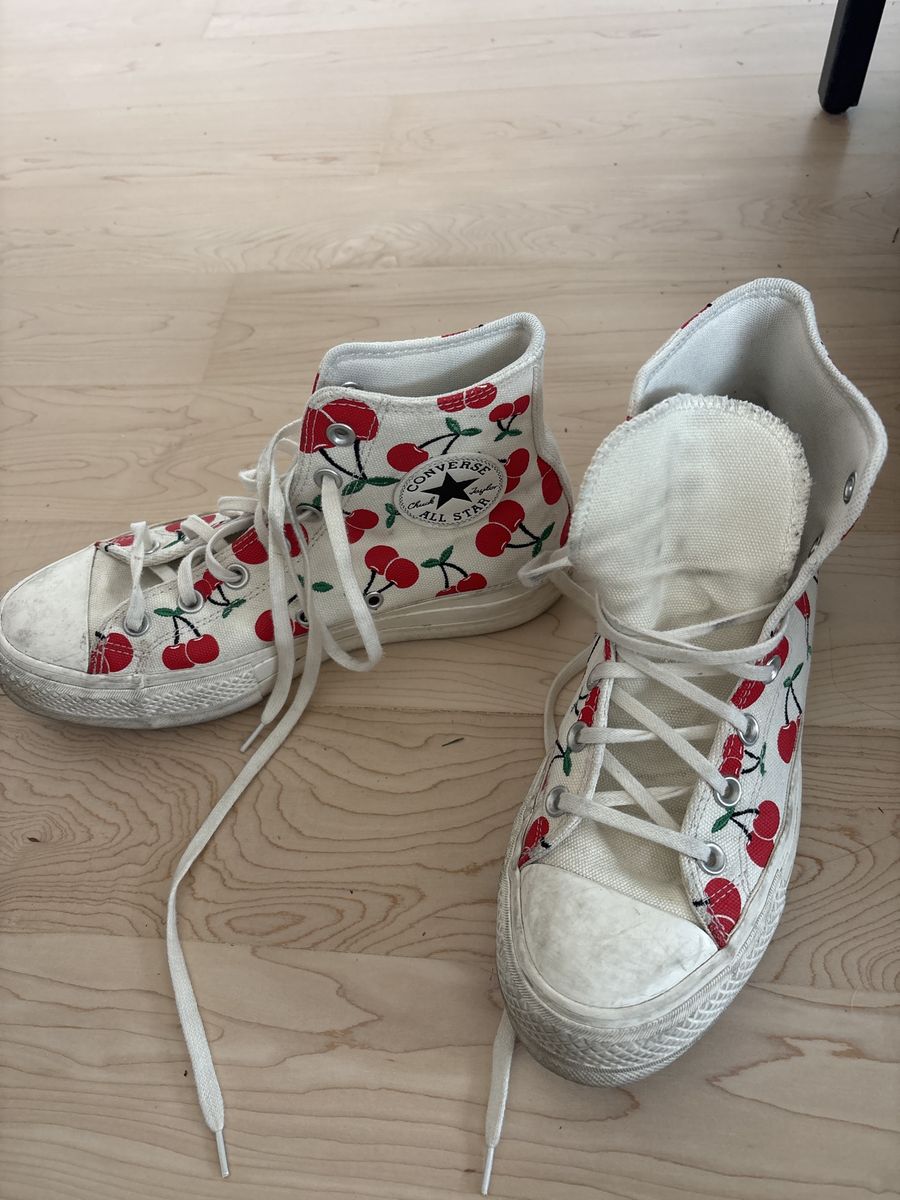 Platform ladies Converse  high tops