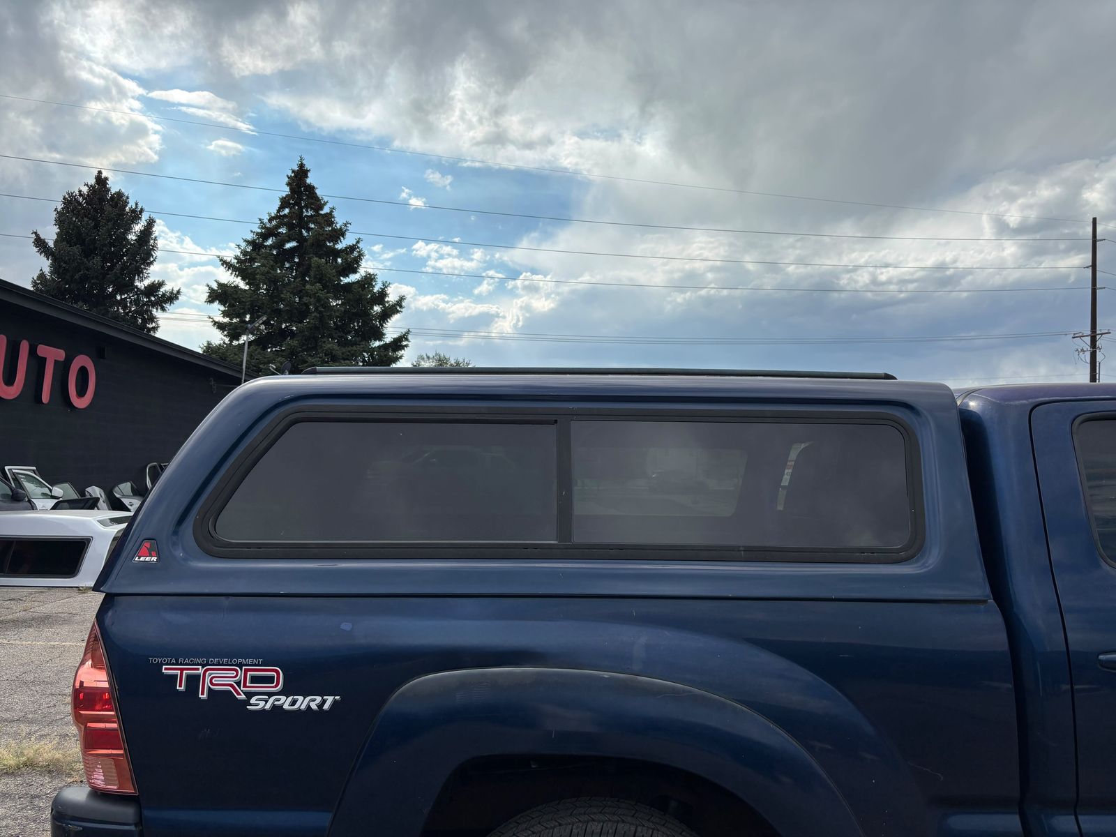 2005 to 2015 Toyota Tacoma 6FT bed LEER truck Shell for sale