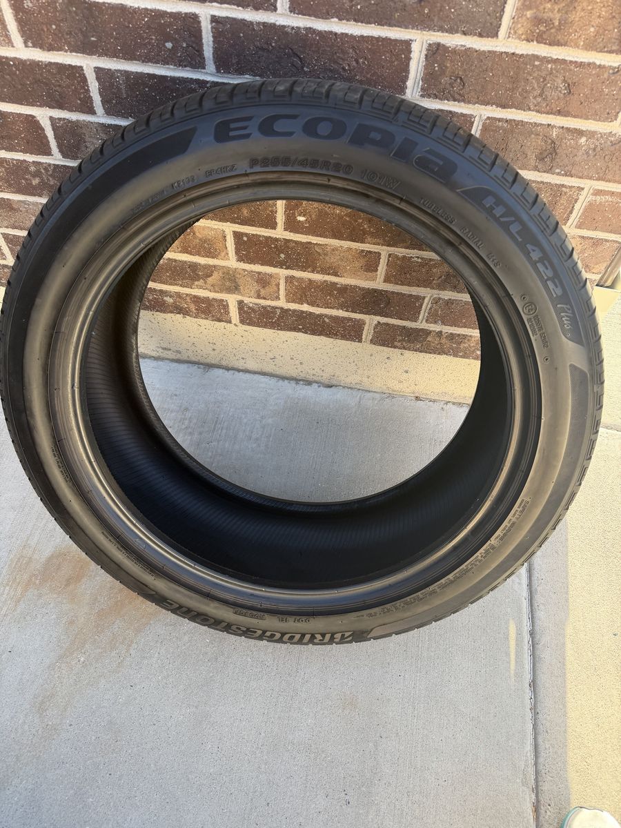 255/45r20 Bridgestone  Ecopia H/L 422 255/45/20