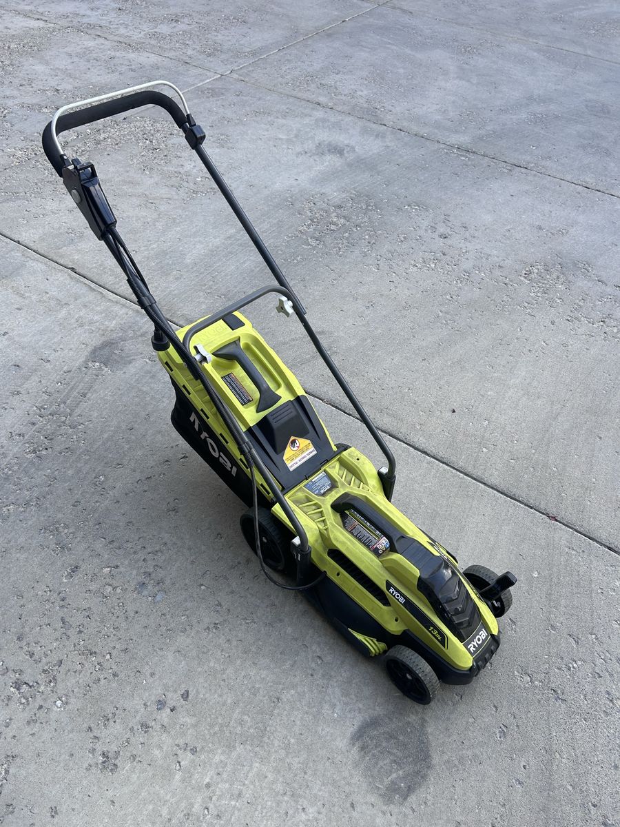 RYOBI 13 in 11 Amp Corded Electric Walk Behind Push Lawn Mower