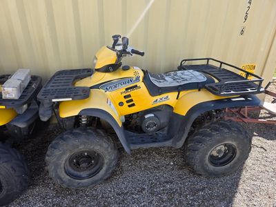 2 x 2000 Polaris Sportsman 500 – Runs, Needs a Little Work – Priced to Sell