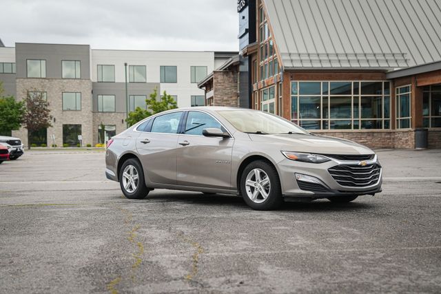 2022 Chevrolet Malibu LS Fleet