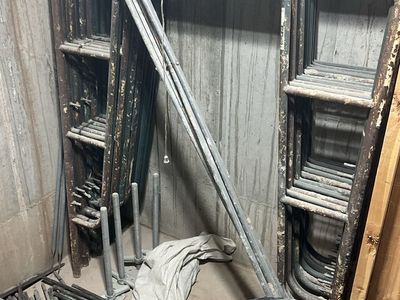 5 sets of 6' Scaffolding with Leveling Feet, Cross Braces, pins & 12' LVL Planks