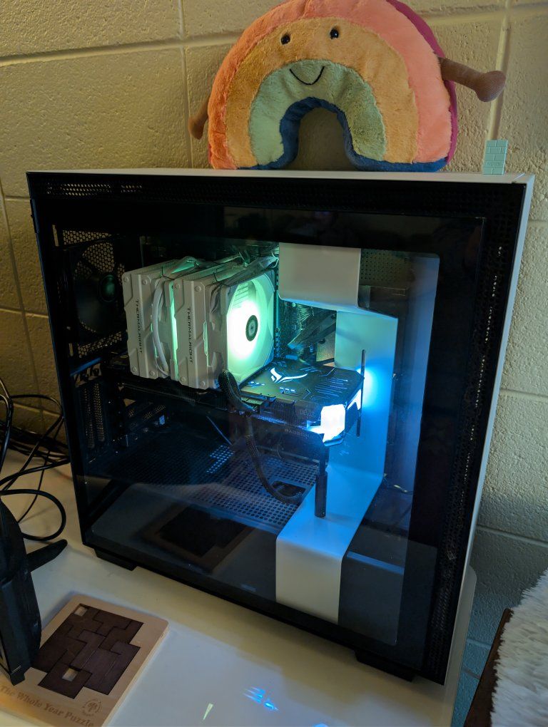 Intel RX 6700 XT Gaming PC