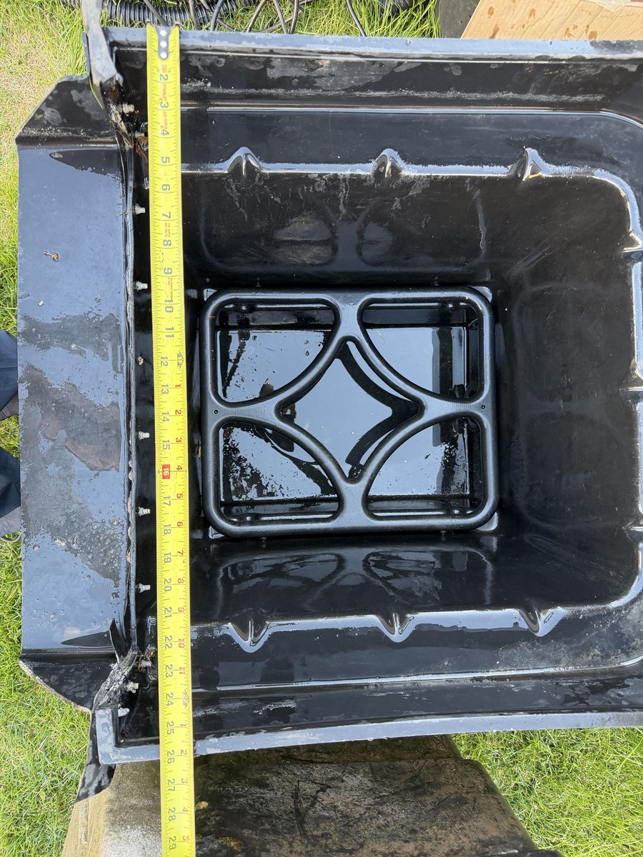 Heavy Duty Koi Fish Pond Skimmer Filter Box Waterfall box, aquatic decoration