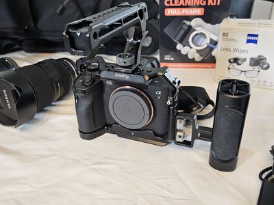 Sony A7IV Package | Like New!