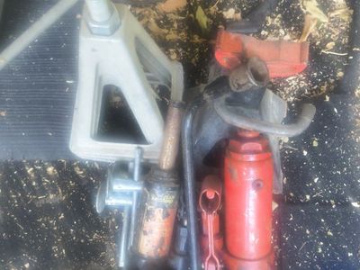 Assorted Automotive Hydraulic Bottle Jacks and Jack Stand Lot
